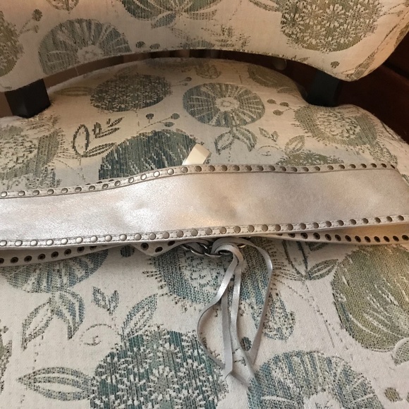 Guess Silver Belt - Genuine Leather, size Large - Picture 5 of 7